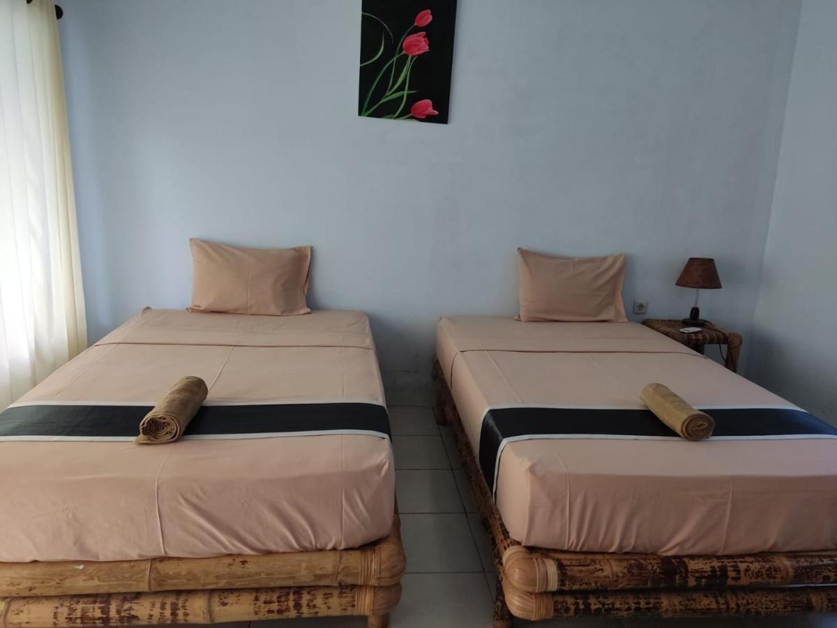 Kebun Homestay Kuta  외부 사진