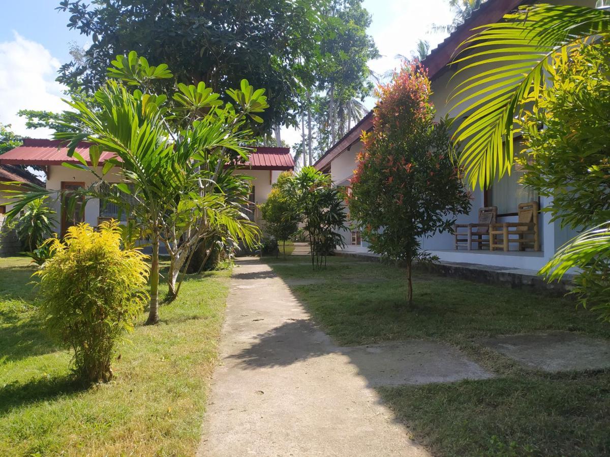 Kebun Homestay Kuta  외부 사진
