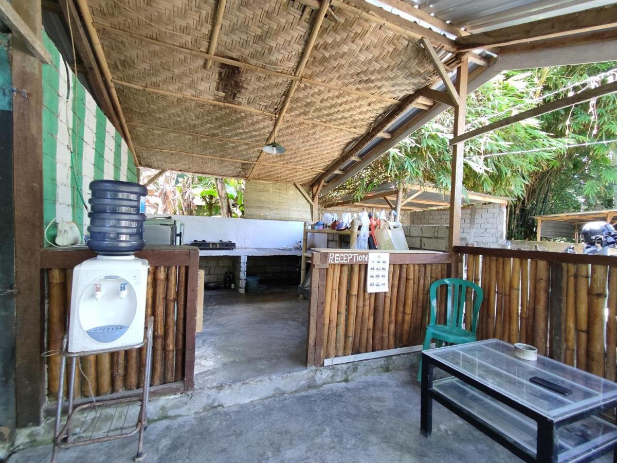 Kebun Homestay Kuta  외부 사진
