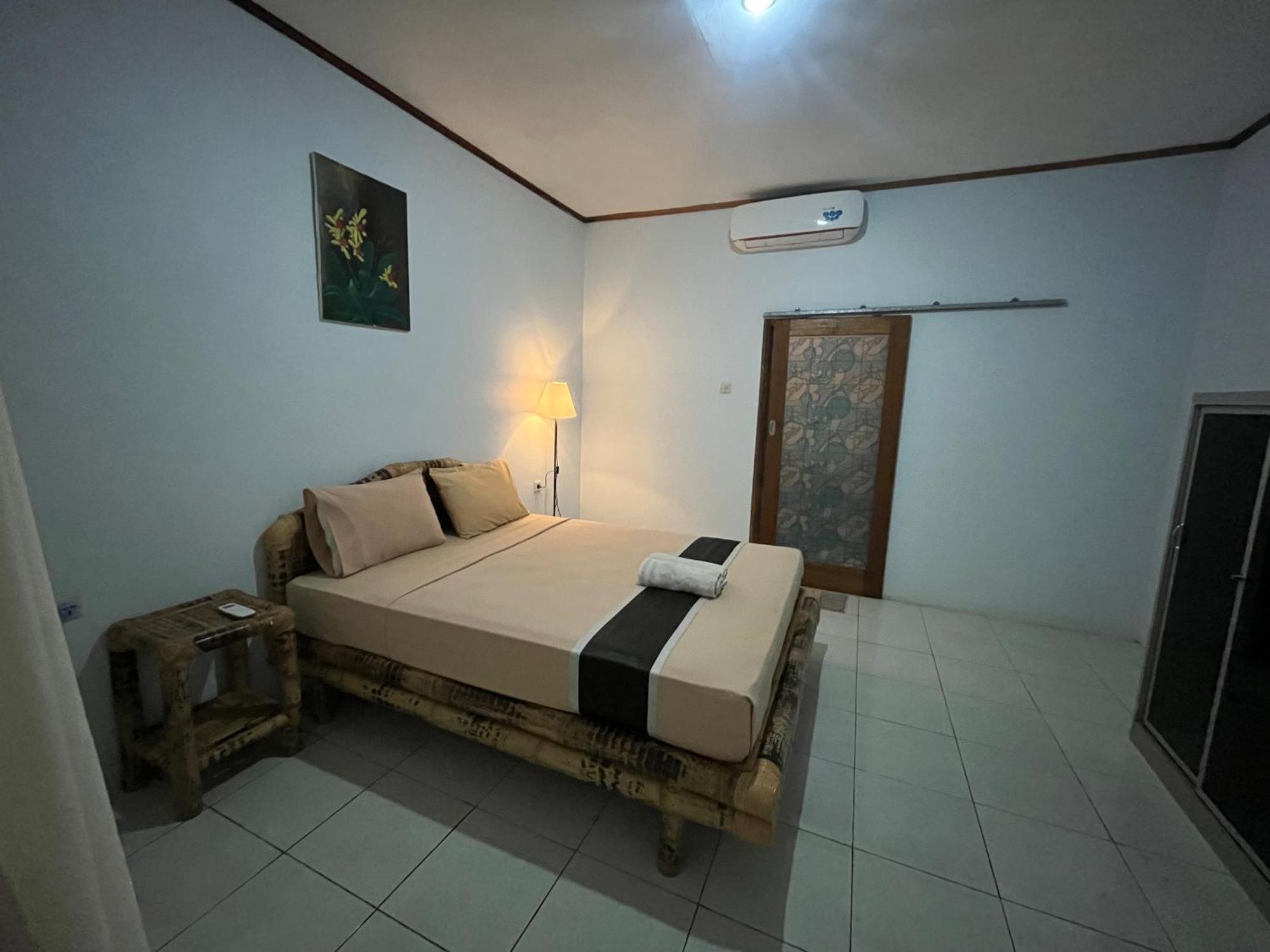 Kebun Homestay Kuta  외부 사진