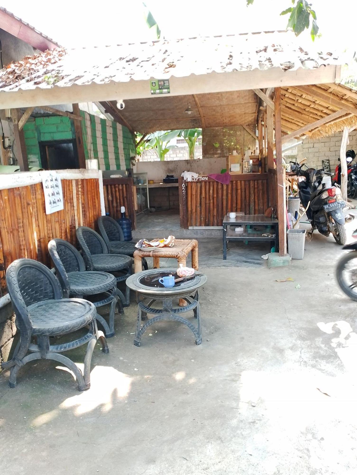 Kebun Homestay Kuta  외부 사진