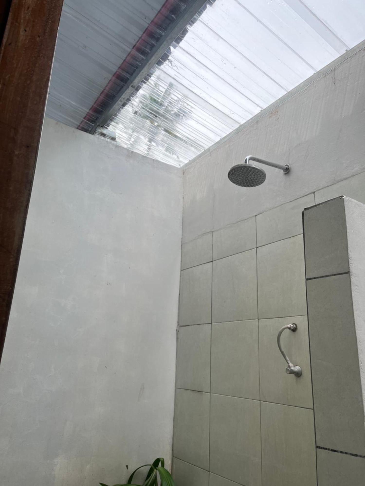 Kebun Homestay Kuta  외부 사진