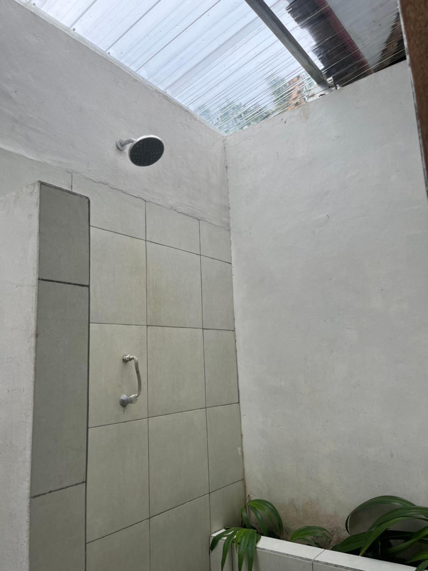 Kebun Homestay Kuta  외부 사진